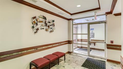 27 E Hattendorf Ave #217, Roselle, IL 60172 photo 2