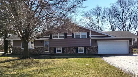 24411 W 103rd St, Naperville, IL 60564