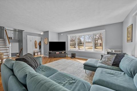 163 Westgate Dr, Elgin, IL 60123 photo 7