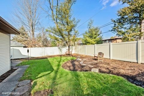 607 S Gables Blvd, Wheaton, IL 60187 photo 33