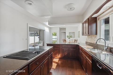607 S Gables Blvd, Wheaton, IL 60187 photo 18