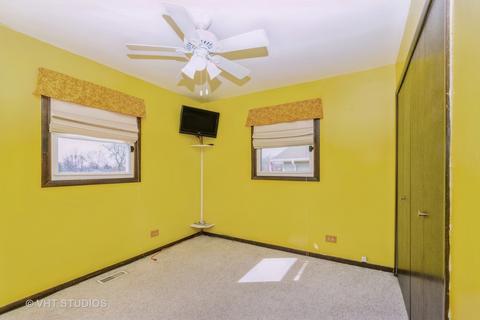 6248 Forestview Dr, Oak Forest, IL 60452 photo 9