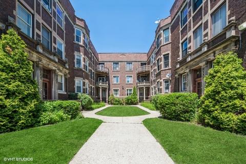 832 E Hyde Park Blvd #1, Chicago, IL 60615