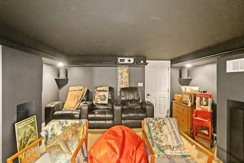 241 N Wesley Dr, Addison, IL 60101 photo 3