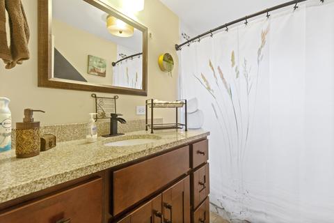 241 N Wesley Dr, Addison, IL 60101 photo 17