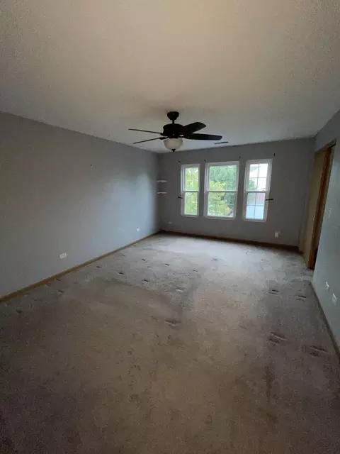 21556 Eich Dr, Crest Hill, IL 60403 photo 11