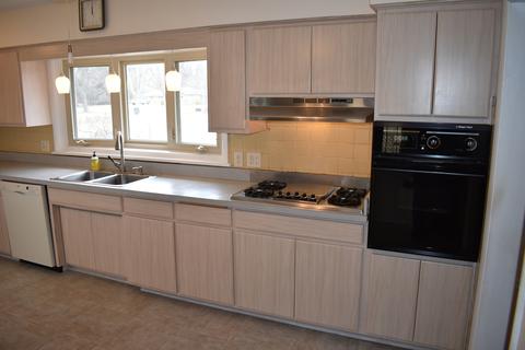 34 Marquette Ln, Kankakee, IL 60901 photo 4