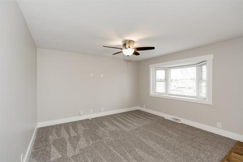 1218 W College Ave, Normal, IL 61761 photo 9