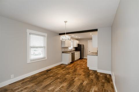 1218 W College Ave, Normal, IL 61761 photo 3