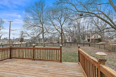 244 Cooper Ave, Elgin, IL 60120 photo 23