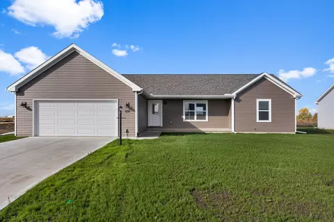 509 Jerin Dr, Fisher, IL 61843