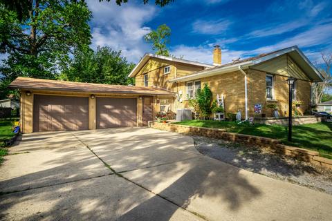 3760 Crescent Dr, Steger, IL 60475 photo 23