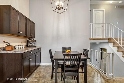 411 Shagbark Ct, Algonquin, IL 60102 photo 4