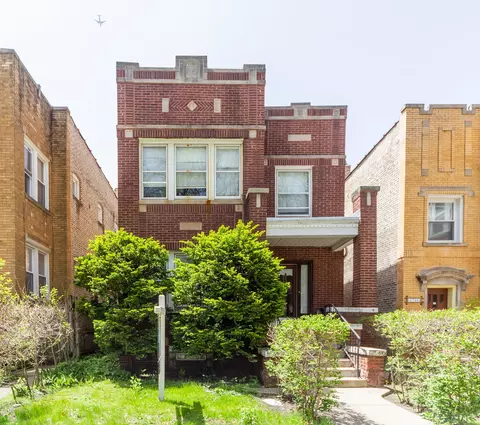 5742 N Artesian Ave, Chicago, IL 60659