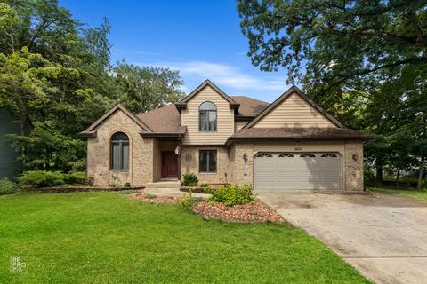 16512 Winding Creek Rd, Plainfield, IL 60586 photo 1