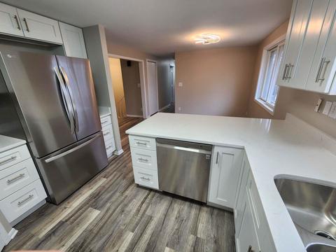 814 Peter St, Mchenry, IL 60051 photo 10