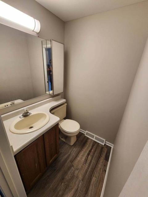 814 Peter St, Mchenry, IL 60051 photo 14