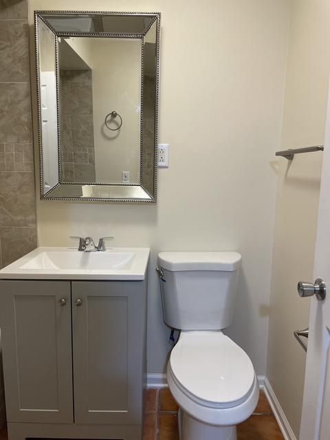 105 Dover Dr #4, Des Plaines, IL 60018 photo 8