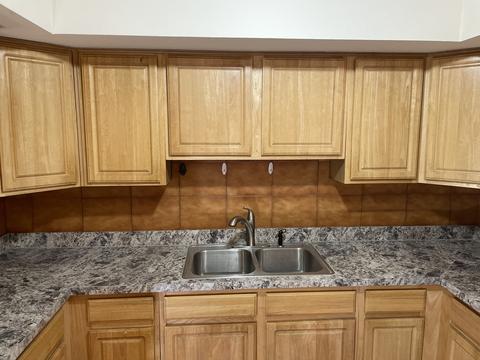 105 Dover Dr #4, Des Plaines, IL 60018 photo 13