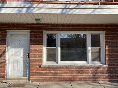 105 Dover Dr #4, Des Plaines, IL 60018 photo 1