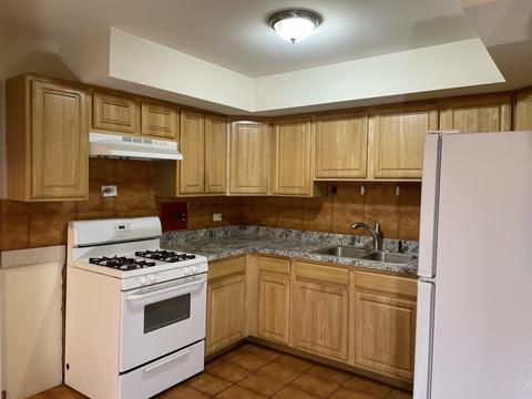 105 Dover Dr #4, Des Plaines, IL 60018 photo 11