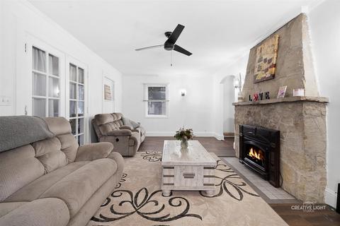 403 E Abe St, Plano, IL 60545 photo 5
