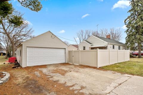 403 E Abe St, Plano, IL 60545 photo 15