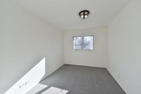 404 Geneva Pl, Wheaton, IL 60187 photo 13