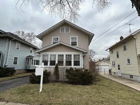 516 Simms St, Aurora, IL 60505 photo 1