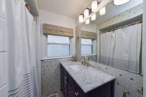 215 Wakeman Ave, Wheaton, IL 60187 photo 19