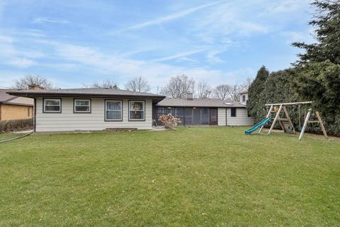 215 Wakeman Ave, Wheaton, IL 60187 photo 23