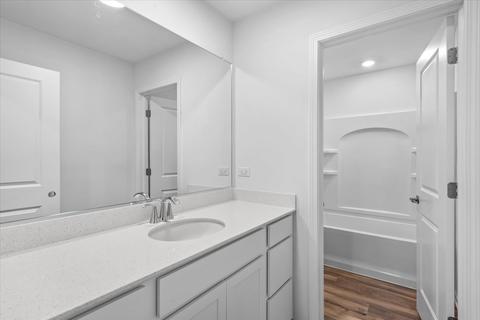 94 Hedgerow Dr, Elgin, IL 60124 photo 28