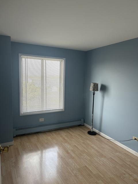 207 Gregory St #17, Aurora, IL 60504 photo 6