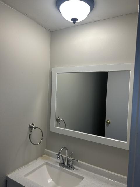 207 Gregory St #17, Aurora, IL 60504 photo 9
