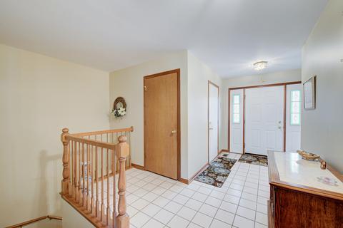 13455 S Silverleaf Rd, Plainfield, IL 60544 photo 3