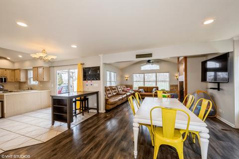 1440 Polo Dr, Bartlett, IL 60103 photo 7