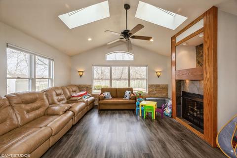 1440 Polo Dr, Bartlett, IL 60103 photo 8