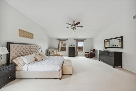 1386 Fox Path Ln, Hoffman Estates, IL 60192 photo 20