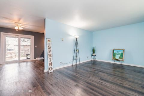 708 Obrien St, Harvard, IL 60033 photo 6