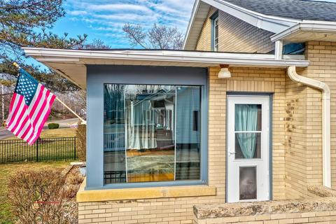 920 E Main St, Ottawa, IL 61350 photo 2