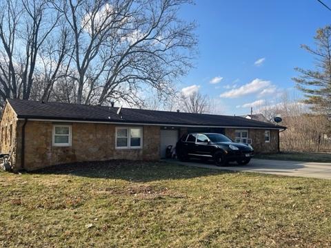 8130 N 2000 East Rd, Downs, IL 61736 photo 2