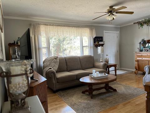15750 Bishop Rd, Morrison, IL 61270 photo 9