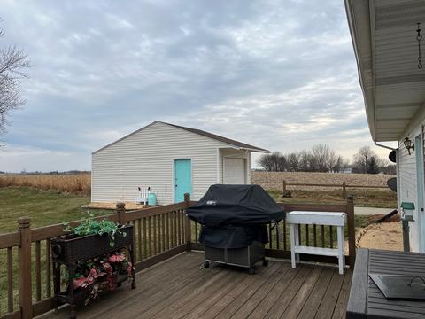 15750 Bishop Rd, Morrison, IL 61270 photo 7