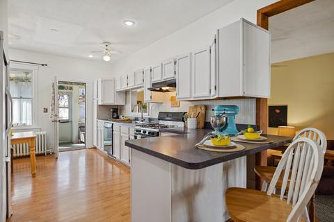 9 Division St, Algonquin, IL 60102 photo 6