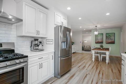 1019 Crest St, Wheaton, IL 60189 photo 8