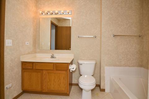 3105 Cypress Ct, Mchenry, IL 60050 photo 15