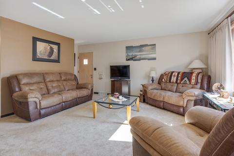 823 Schiller St, Itasca, IL 60143 photo 8