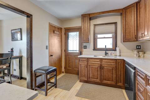 823 Schiller St, Itasca, IL 60143 photo 5