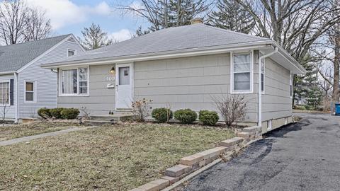 409 Willow St, Itasca, IL 60143 photo 2