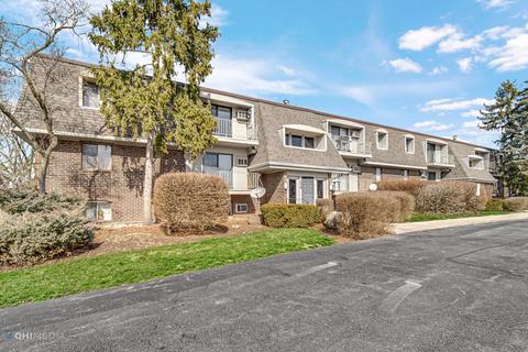 258 E Bailey Rd #J, Naperville, IL 60565 photo 2
